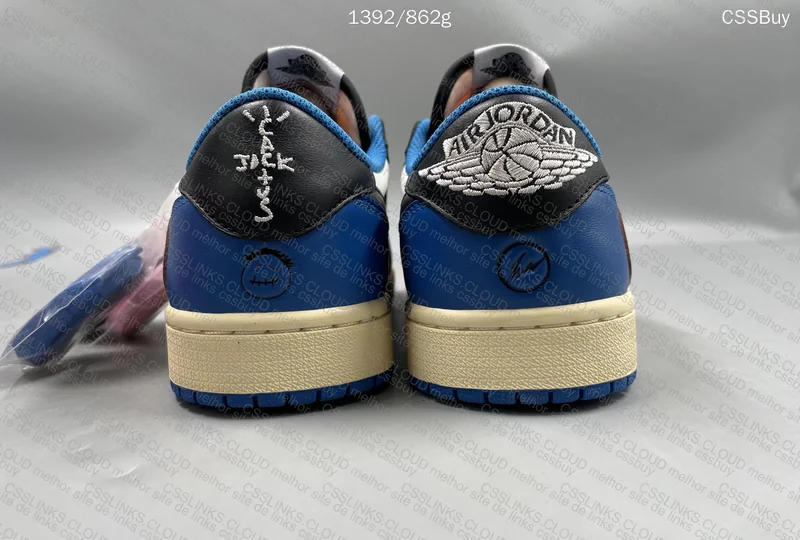 AJ1 low travis x fragment (FQ) 3