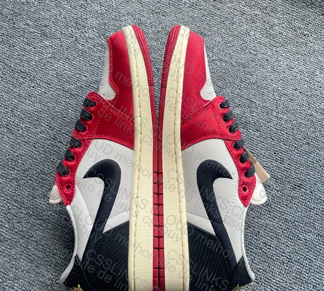 AJ1 Low Trophy Room 2