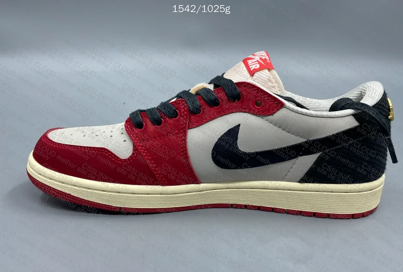 aj1 low trophy room rookie card
