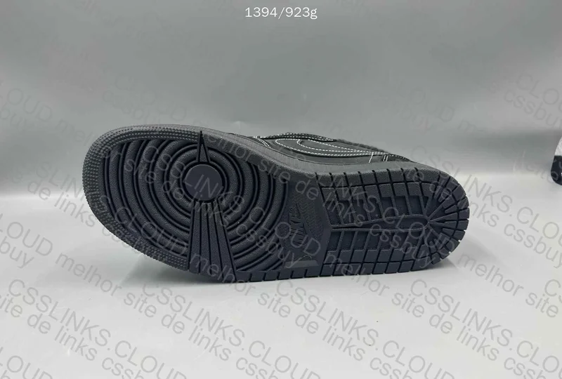 Aj1 low Ts Black 4