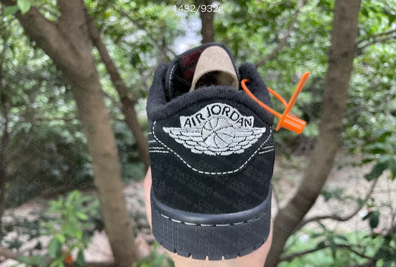 AJ1 Low TS "Black Phantom" (Stain or Dirt?) 5
