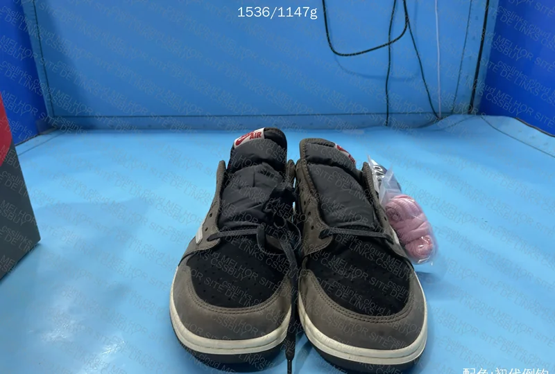AJ1 Low TS Dark Mocha FK B-Grade 2