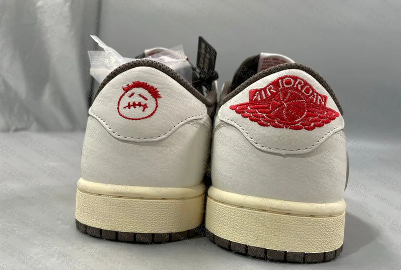AJ1 Low TS Reverse Mocha 2