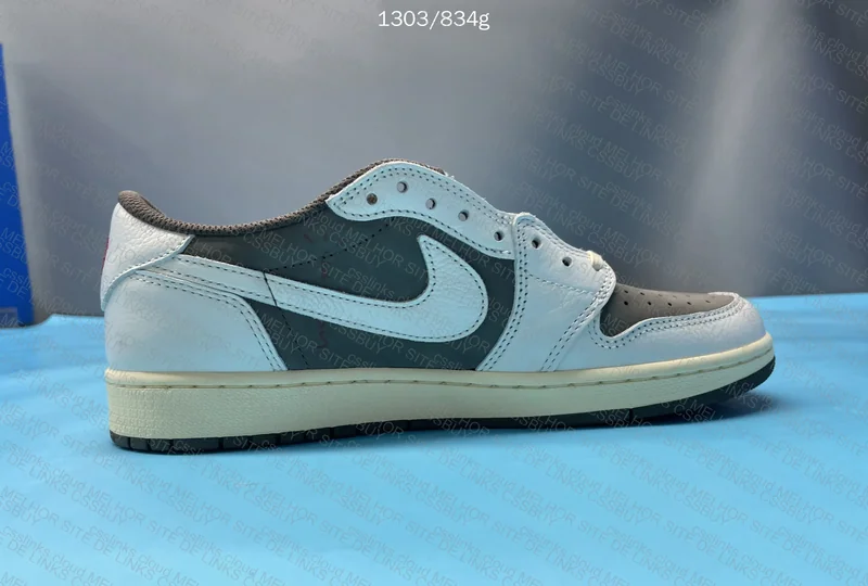 AJ1 Low TS Reverse Mocha - LJR B 7