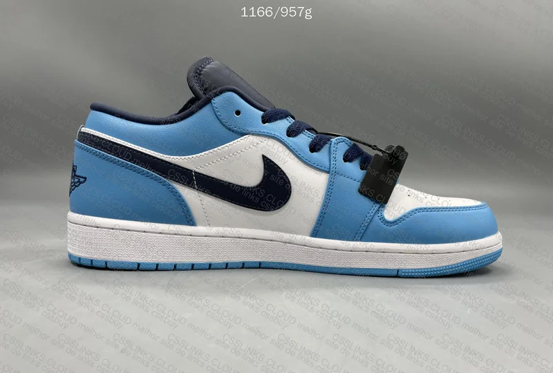 AJ1 LOW UNC 4