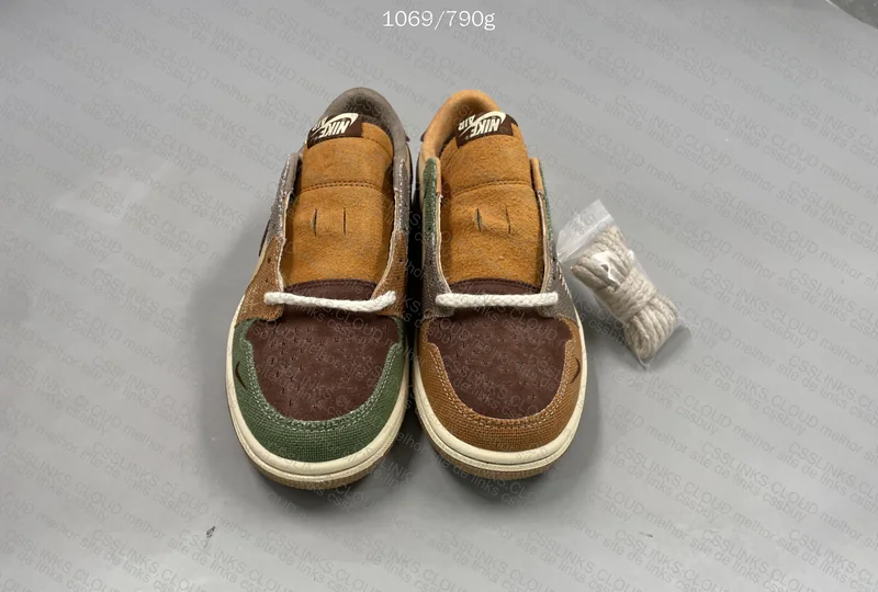 AJ1 Low Voodoo (M batch) 3