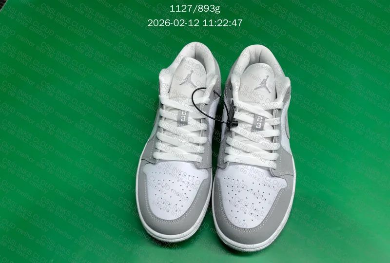 AJ1 Low Wolf Grey 8