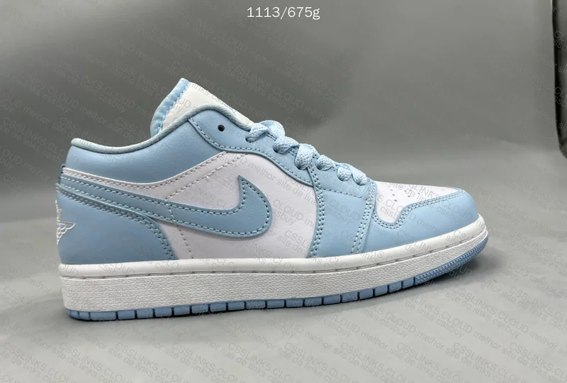 AJ1 LOW Women - White Ice Blue 4