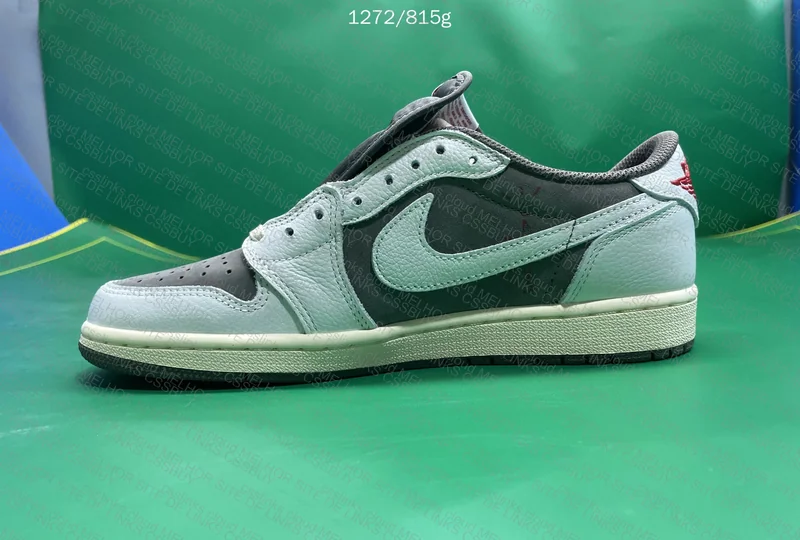 AJ1 Low x Travis “Reverse Mocha” 6