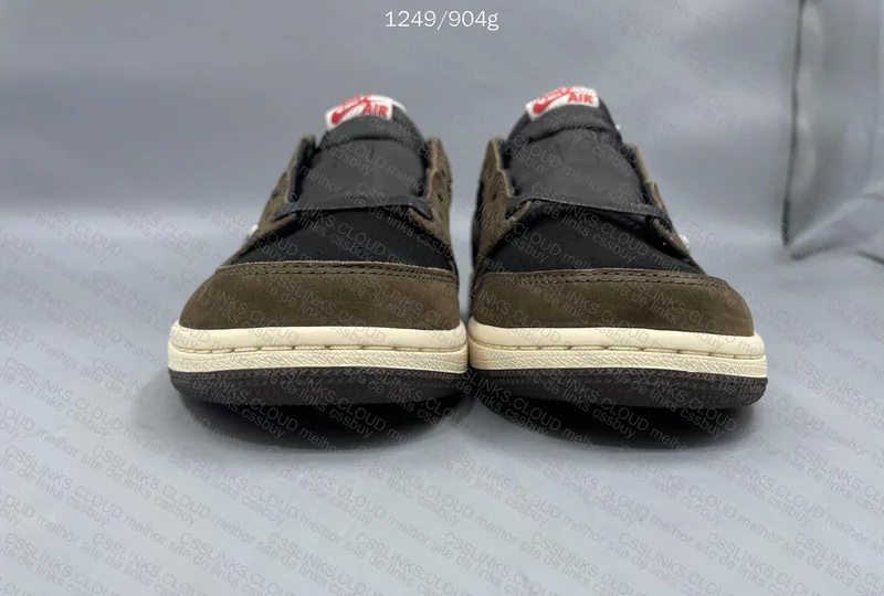 AJ1 LOW x Travis Scott - Dark Mocha 4