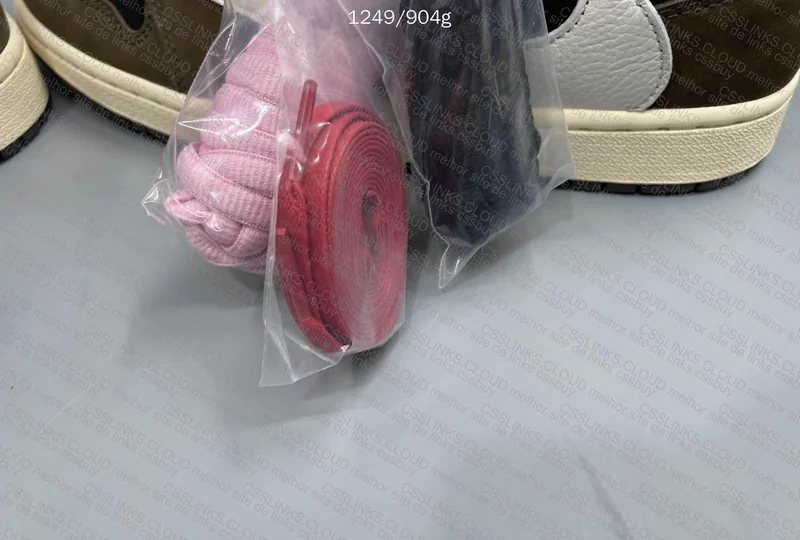AJ1 LOW x Travis Scott - Dark Mocha 6