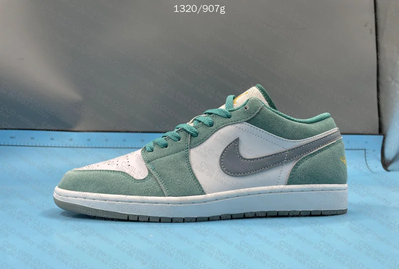 AJ1 New Esmerald - SALE 70y 5