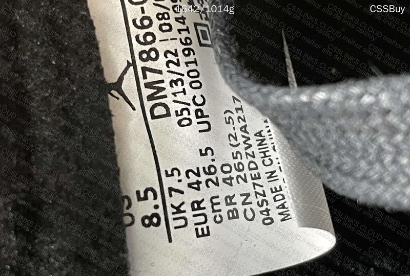 AJ1 PHANTOM BLACK TA GL? 8