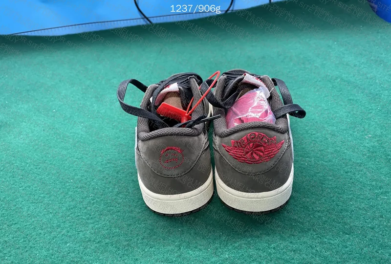 AJ1 PK SALE JMDYAjuda GL ? 2
