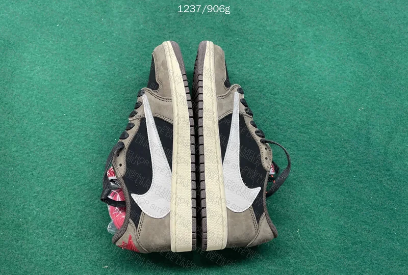 AJ1 PK SALE JMDYAjuda GL ? 5