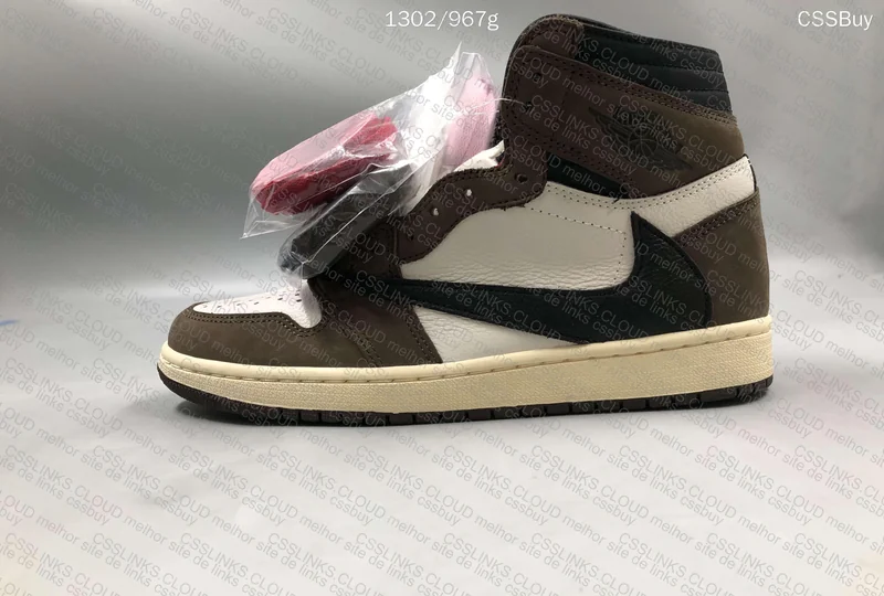 AJ1 Retro High Travis Scott 4