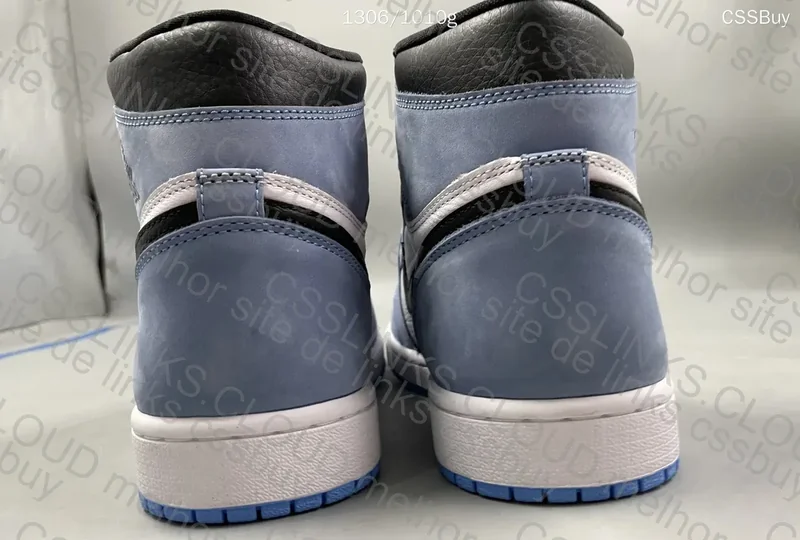 AJ1 Retro High University Blue 3