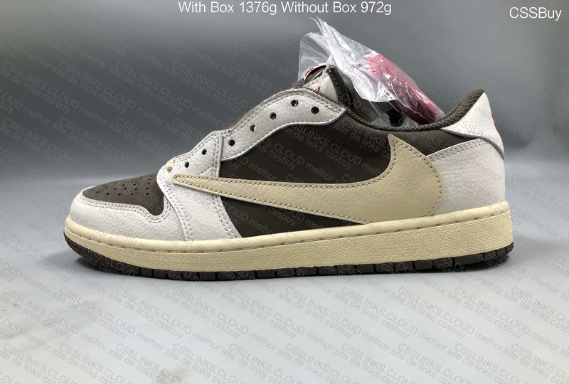 AJ1 reverse 4