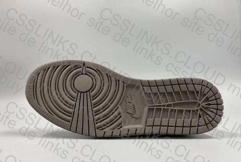 AJ1 REVERSE MOCHA 6