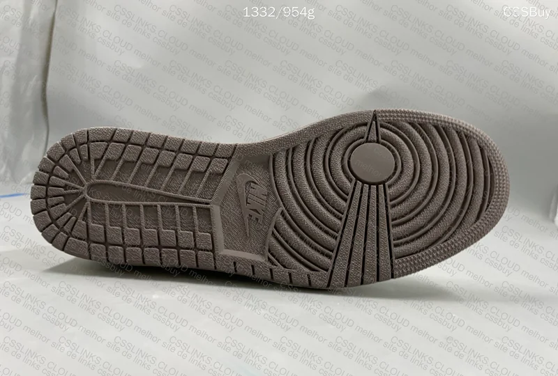 AJ1 Reverse Mocha FK 5