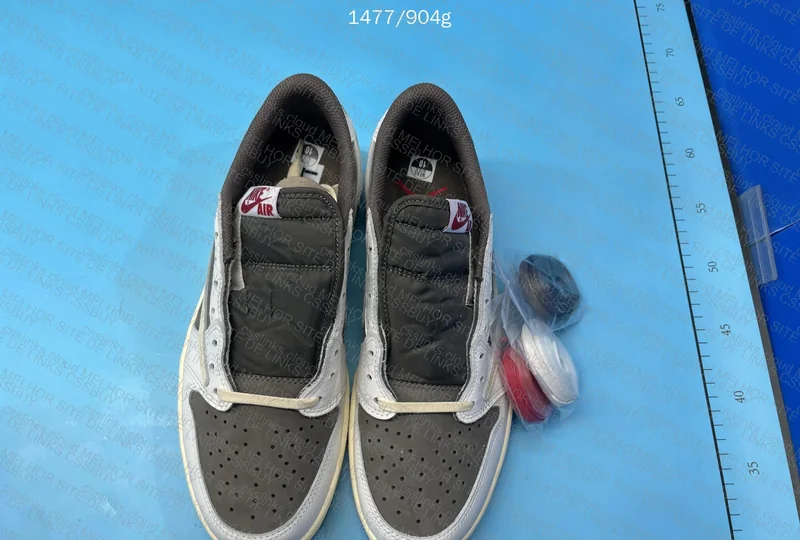 Aj1 Reverse mocha ljr b grade (ajuda)