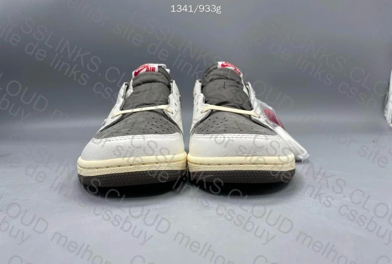AJ1 Reverse Mocha Travis GL or RL? 4