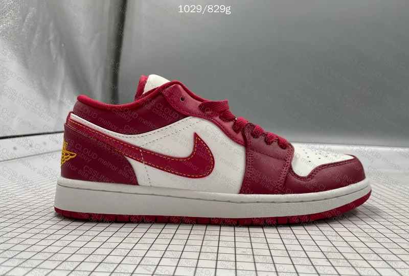 AJ1 OvO Sale 2