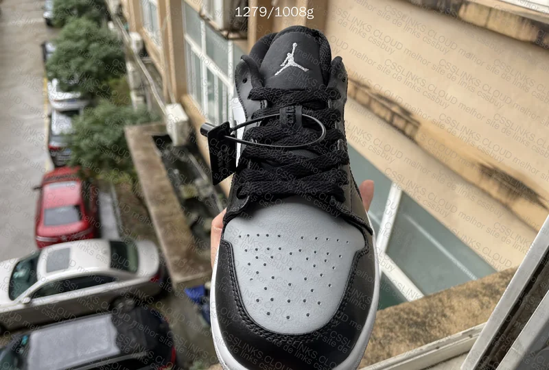 AJ1 Smoke Grey Toe (Back Part) 6