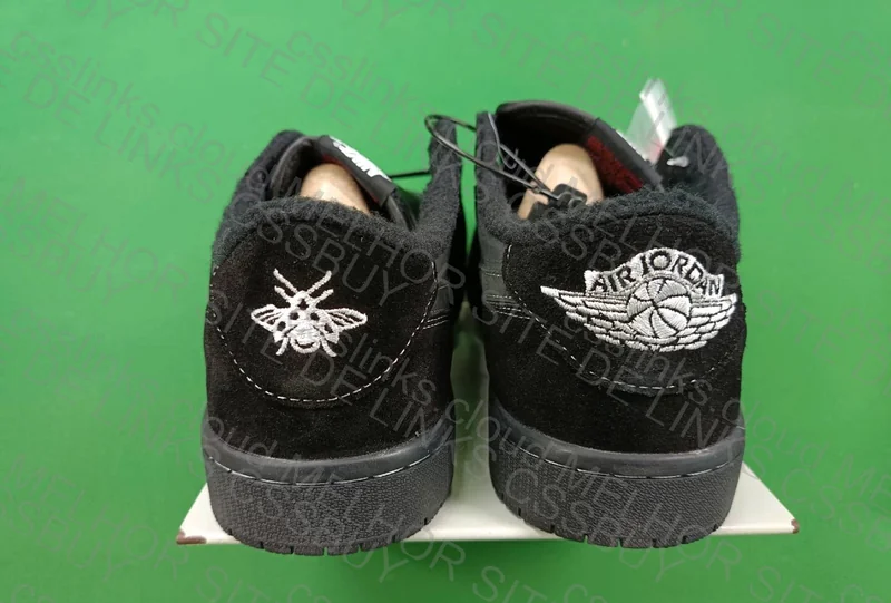 AJ1 Travis Black Panthon (OVO Promo) 2