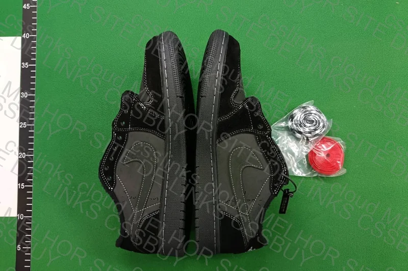 AJ1 Travis Black Panthon (OVO Promo) 3