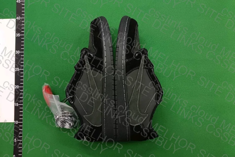 AJ1 Travis Black Panthon (OVO Promo) 4