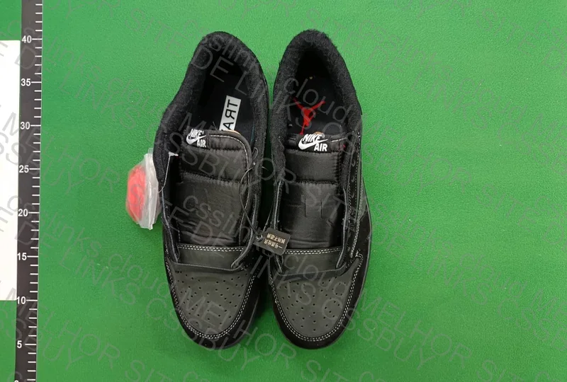 AJ1 Travis Black Panthon (OVO Promo) 5