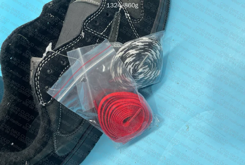 AJ1 Travis Black Phantom - 100y 10