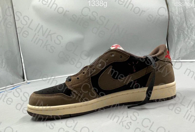 AJ1 TRAVIS DARK MOCHA 11