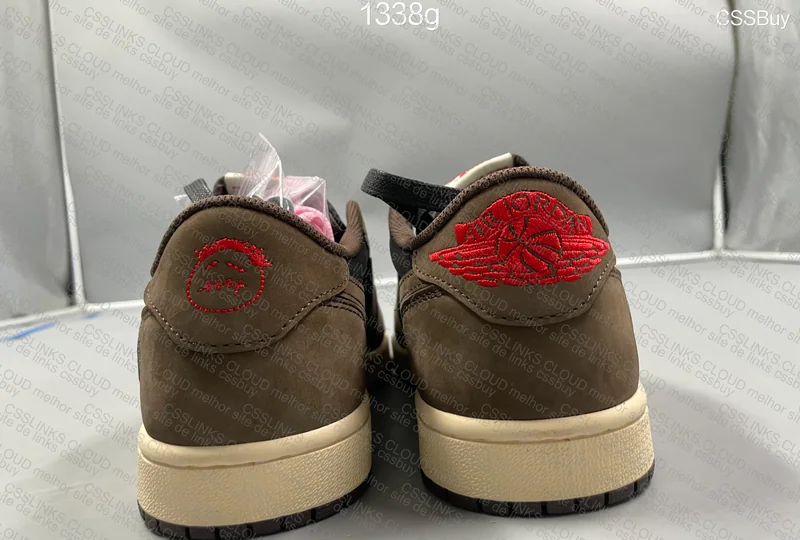 AJ1 TRAVIS DARK MOCHA 5