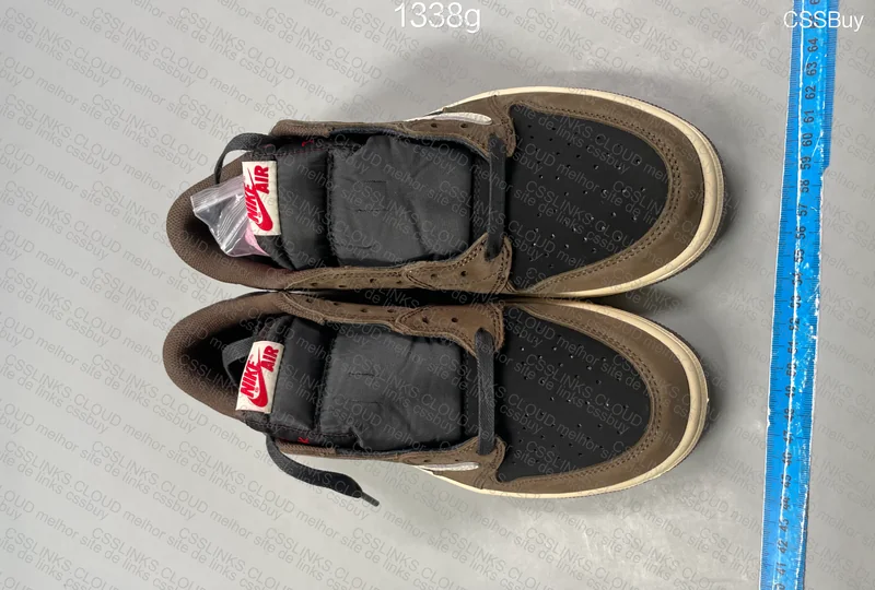 AJ1 TRAVIS DARK MOCHA 8
