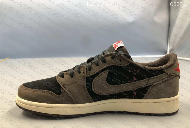 AJ1 TRAVIS DARK MOCHA 2