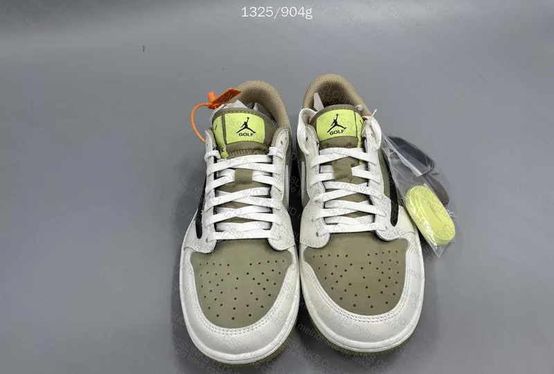 aj1 travis golf ZOK