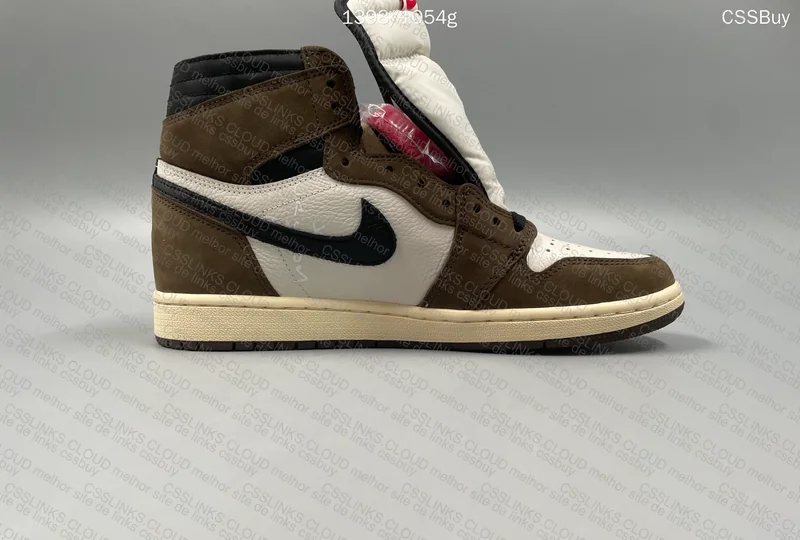 AJ1 TRAVIS HIGH DARK MOCHA FK 4