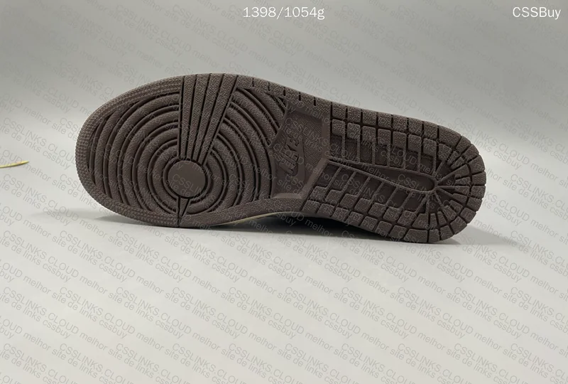 AJ1 TRAVIS HIGH DARK MOCHA FK 6