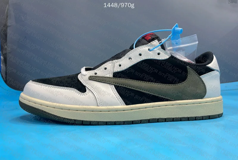 AJ1 Travis Medium Ollive