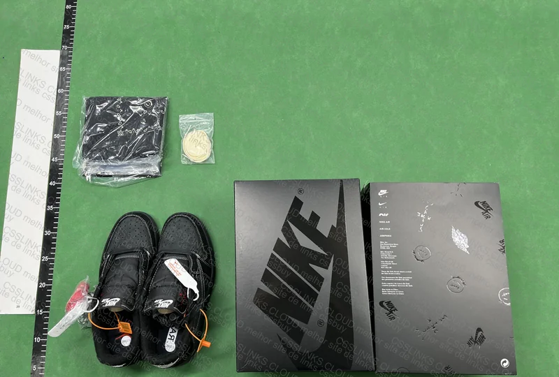 Aj1 Travis Phantom 2