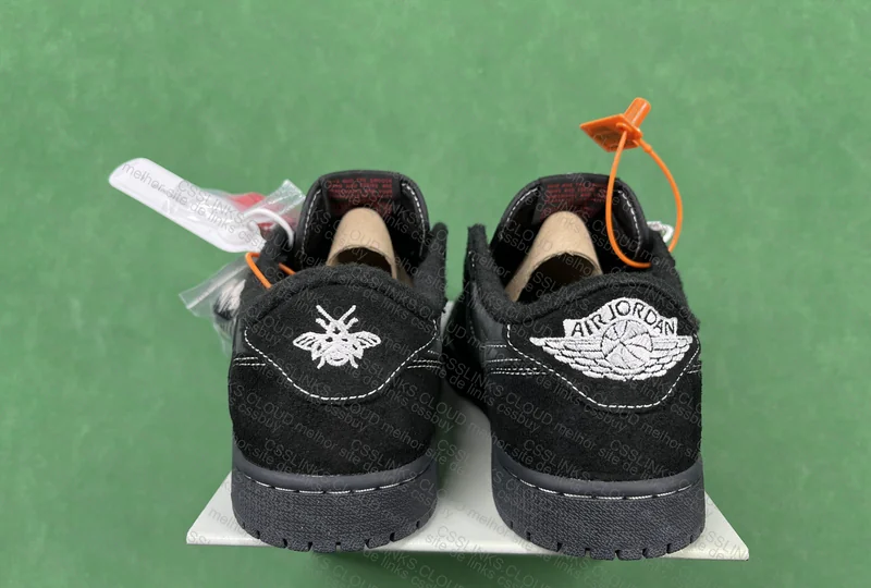 Aj1 Travis Phantom 4