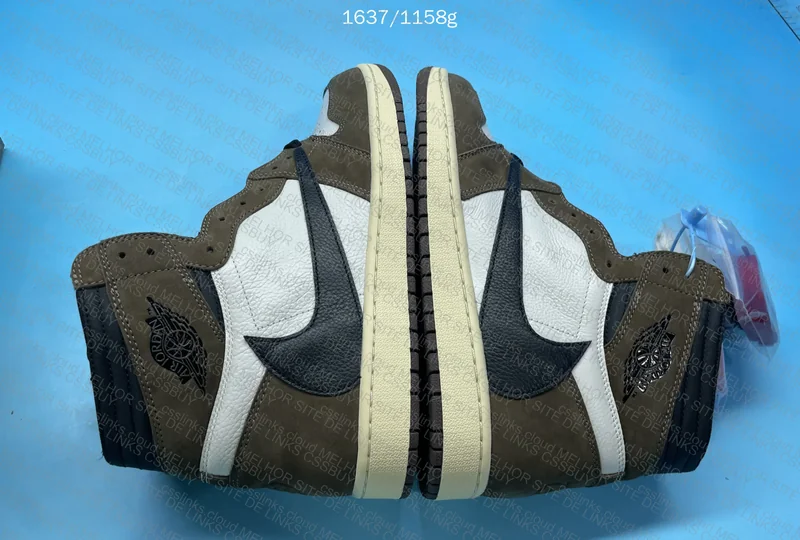 AJ1 Travis PK 4.0 2