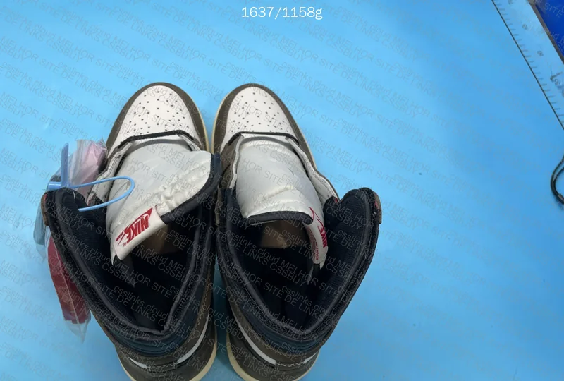 AJ1 Travis PK 4.0 6