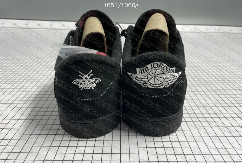 AJ1 Travis Black (OVO) 3