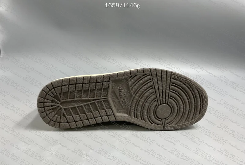 AJ1 travis reverse mocha 7