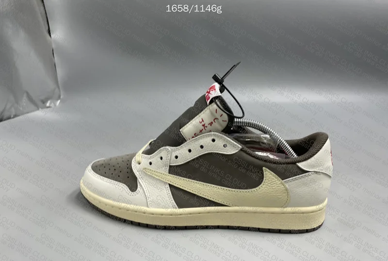 AJ1 travis reverse mocha 8