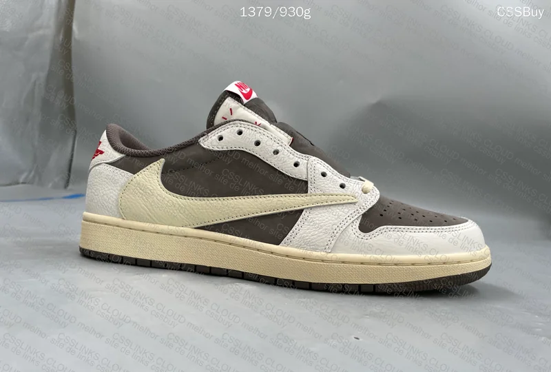 AJ1 Travis Reverse Mocha FQ 4