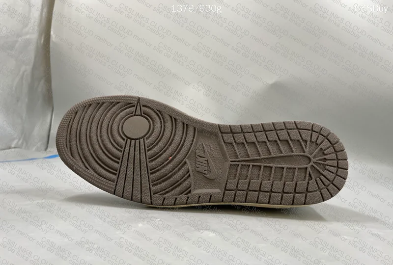 AJ1 Travis Reverse Mocha FQ 6